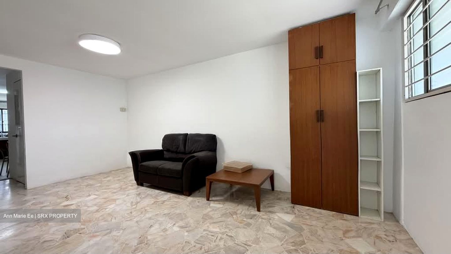 Blk 305 Hougang Avenue 5 (Hougang), HDB 3 Rooms #585007651